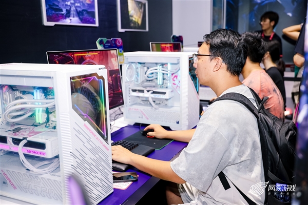 8月03日Bl2025年0(图32)